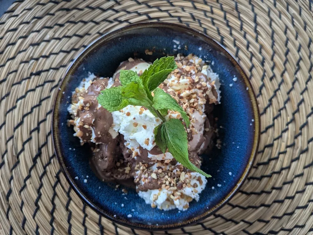 Glace Chocolat Vanille Et Noisette